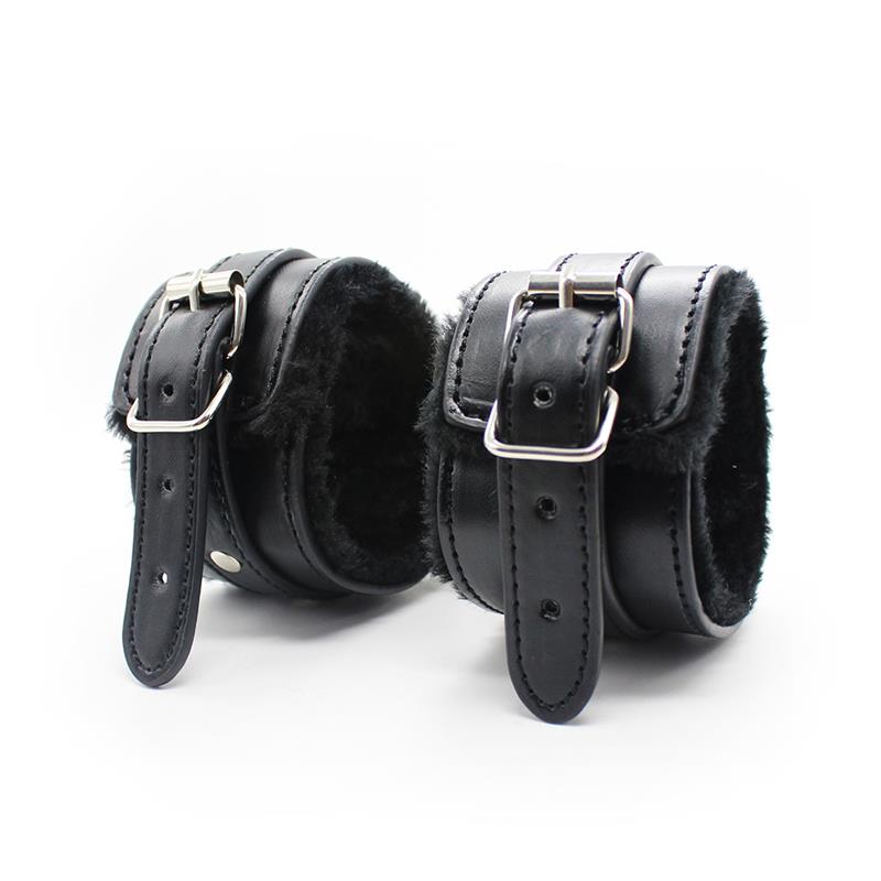 Bondage Set 11 Pieces Black - Image 6