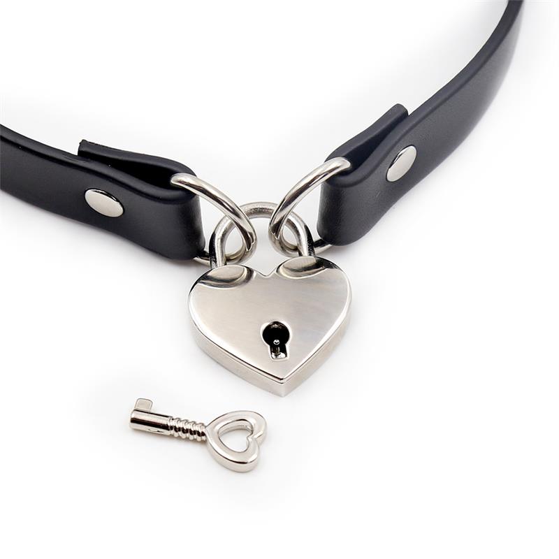 Collar with Heart Lock Vegan Leather One Size - Image 3